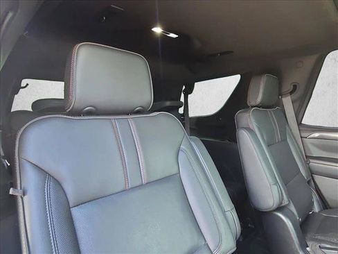 Used 2021 Chevrolet Tahoe RST w/ Luxury Package AWD/4WD image 19