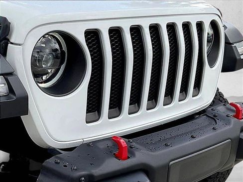 Used 2021 Jeep Wrangler Unlimited Rubicon w/ Cold Weather Group AWD/4WD image 29