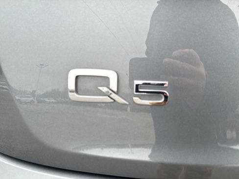Used 2019 Audi Q5 Prestige w/ Prestige Package image 33