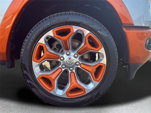 Used 2022 RAM 1500 Limited w/ Body Color Bumper Group image 40