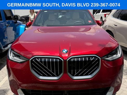 Used 2025 BMW X3 xDrive30i w/ Convenience Package AWD/4WD image 2