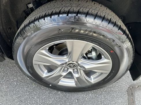 Used 2024 Toyota RAV4 XLE w/ Convenience Package FWD image 26