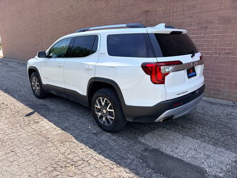 Used 2023 GMC Acadia SLE w/ Driver Convenience Package AWD/4WD image 3