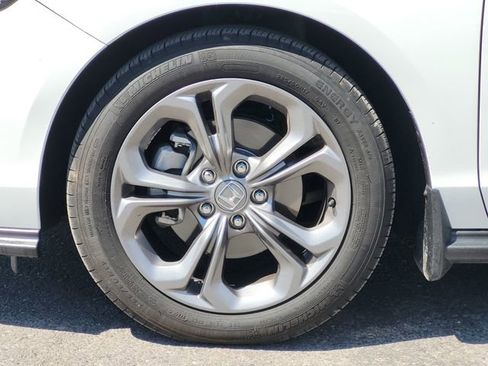 Used 2024 Honda Accord EX image 7