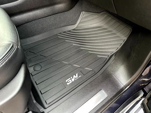 Used 2023 GMC Yukon Denali w/ Denali Reserve Package image 38