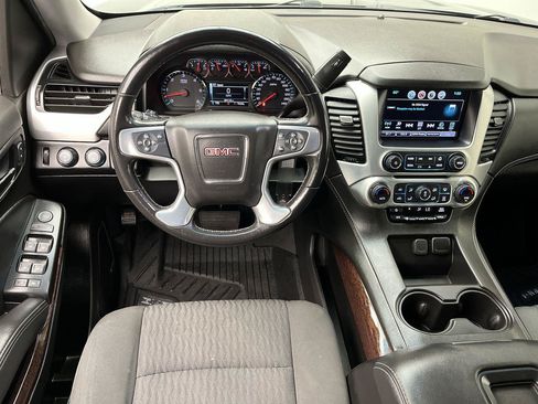 Certified 2020 GMC Yukon SLE w/ SLE Value Package AWD/4WD image 14
