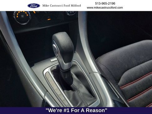 Used 2016 Ford Fusion SE w/ Equipment Group 201A FWD image 15