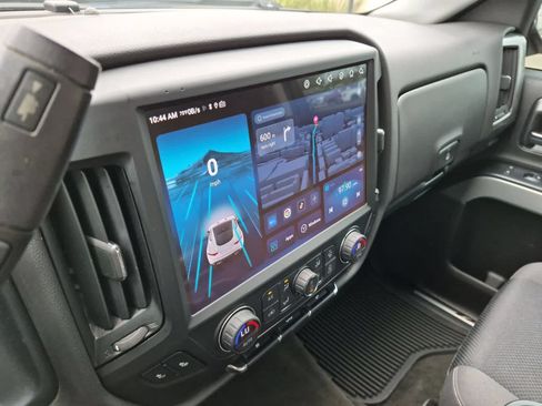 Used 2017 Chevrolet Silverado 1500 LT w/ All Star Edition AWD/4WD image 27
