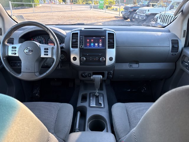 Used 2019 Nissan Frontier SV AWD/4WD image 9