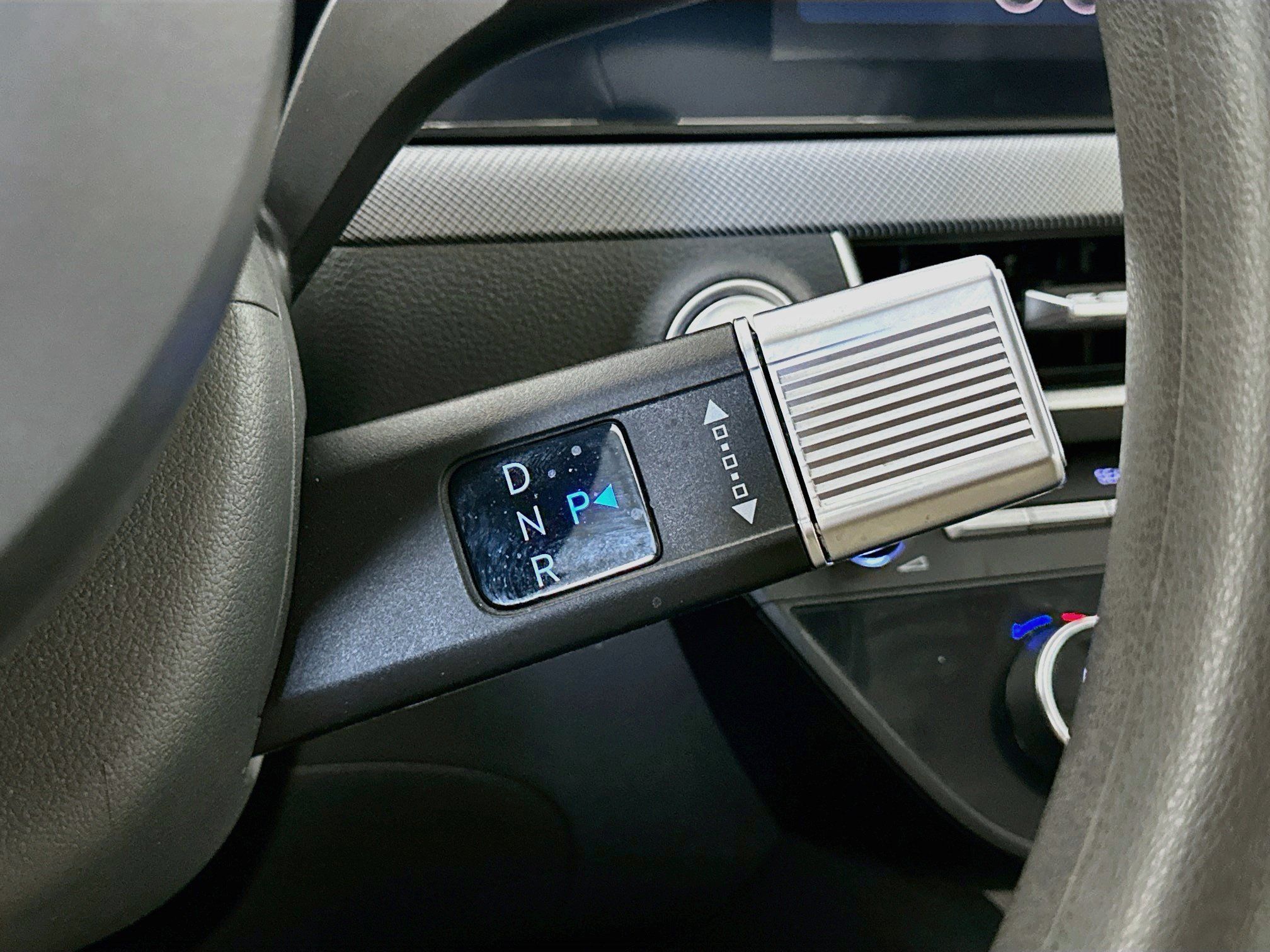 Used 2025 Hyundai Sonata SEL FWD image 25