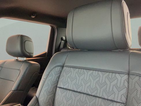 Certified 2025 Toyota Tundra Limited AWD/4WD image 28