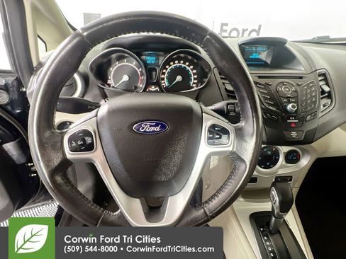 Used 2016 Ford Fiesta SE w/ Cold Weather Package FWD image 8