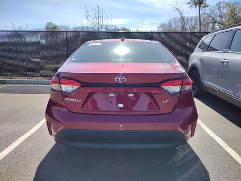 Used 2024 Toyota Corolla LE image 5