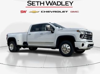 New 2026 Chevrolet Silverado 3500 High Country w/ Technology Package video 1