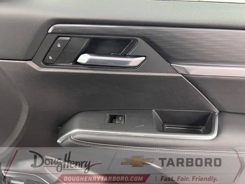 Used 2025 GMC Acadia Elevation FWD image 44