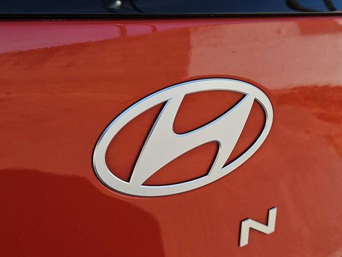 Certified 2025 Hyundai Kona SEL image 11