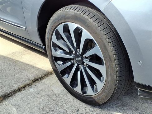 Used 2023 Lincoln Navigator Reserve image 8