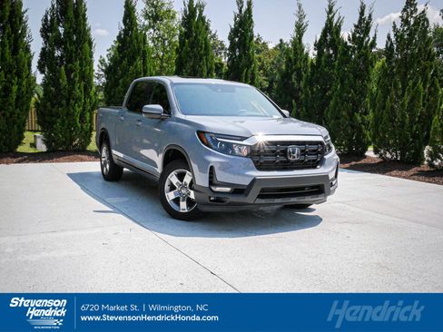Used 2025 Honda Ridgeline RTL image 1