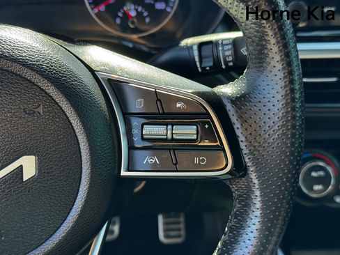 Used 2023 Kia Forte GT-Line image 19