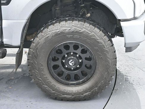 Used 2020 Ford F250 Lariat w/ Lariat Ultimate Package image 37