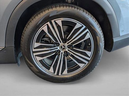 New 2026 Mercedes-Benz EQS 400 4MATIC SUV image 10