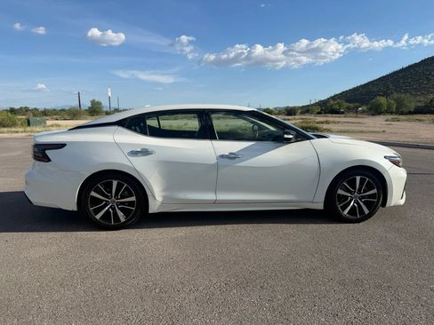 Used 2022 Nissan Maxima SV FWD image 9