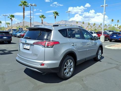 Used 2017 Toyota RAV4 Limited AWD/4WD image 11
