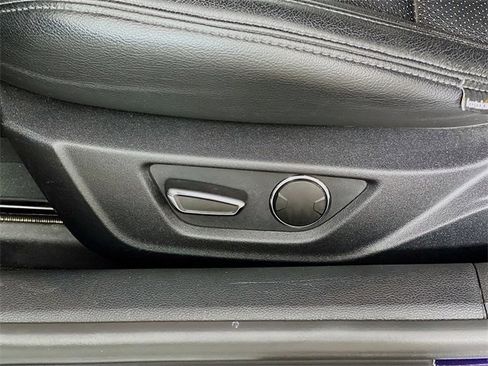Used 2019 Ford Mustang GT Premium w/ Equipment Group 401A image 11