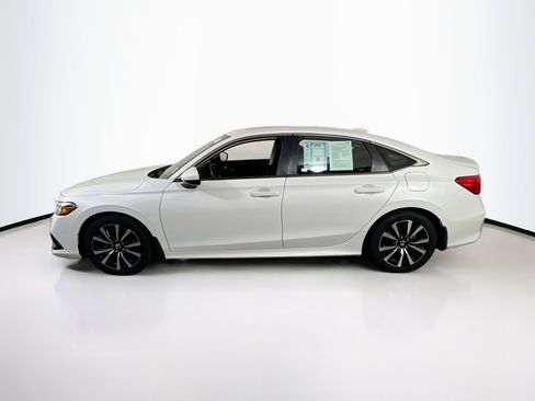 Used 2022 Honda Civic EX image 8