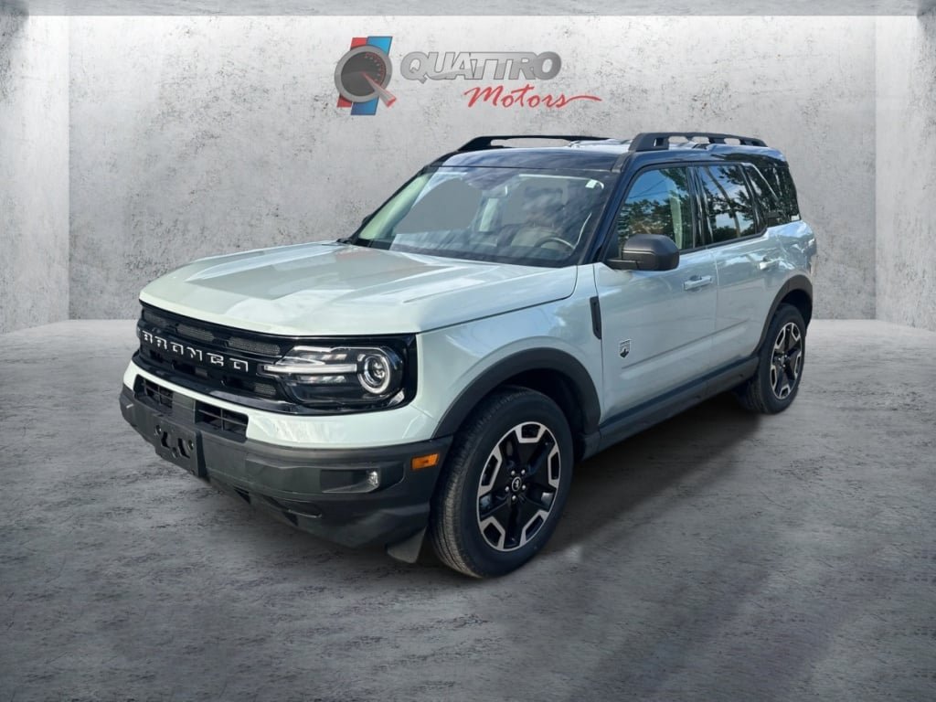 Used 2024 Ford Bronco Sport Outer Banks w/ Tech Package AWD/4WD image 1
