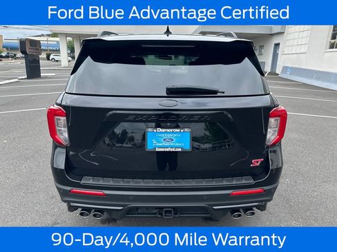 Used 2024 Ford Explorer ST w/ Technology Package AWD/4WD image 6