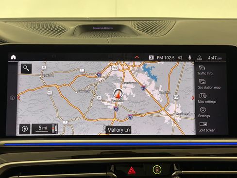 Used 2021 BMW X7 M50i w/ Dynamic Handling Package AWD/4WD image 19