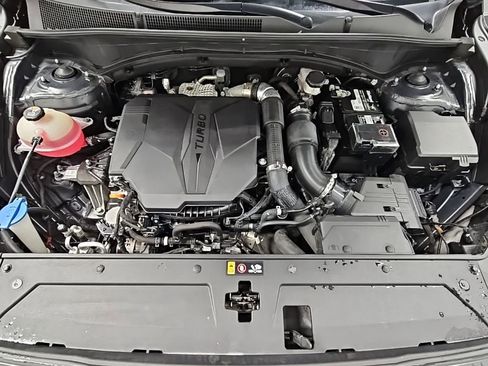 Used 2022 Hyundai Santa Fe Limited image 41