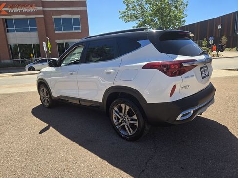 Used 2022 Kia Seltos S FWD image 29