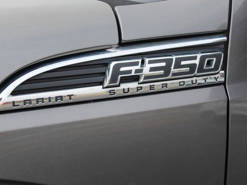 Used 2013 Ford F350 Lariat w/ Lariat Interior Pkg image 3