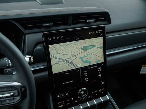 New 2026 GMC Terrain AT4 w/ Convenience Package III image 24