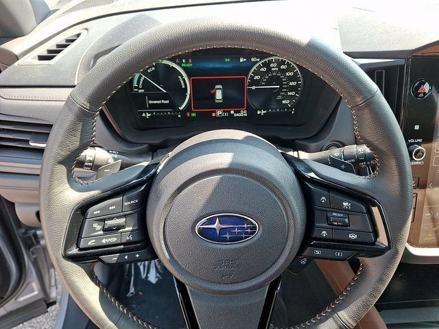 Used 2025 Subaru Forester Touring AWD/4WD image 21