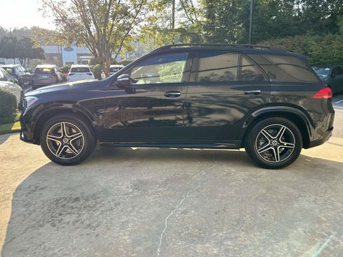 Certified 2025 Mercedes-Benz GLE 450 4MATIC image 13