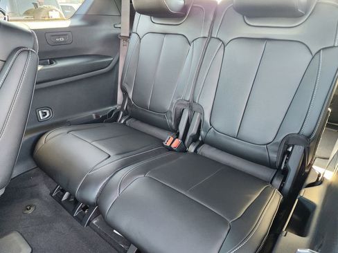 New 2025 Jeep Grand Cherokee L Limited image 20