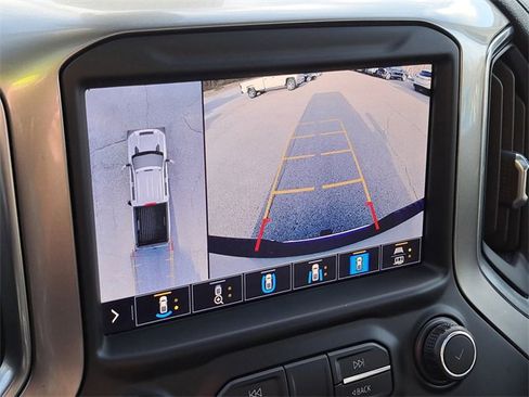 Used 2020 Chevrolet Silverado 2500 LTZ w/ Technology Package image 14