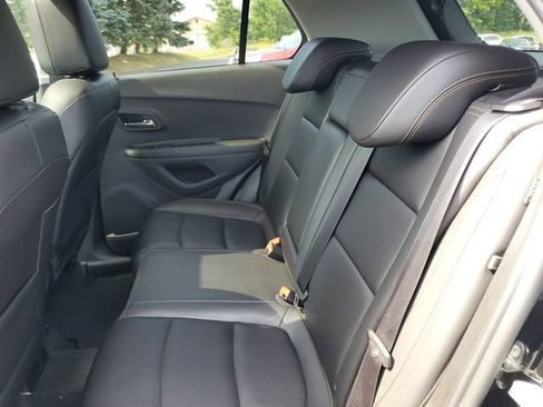 Used 2018 Chevrolet Trax Premier AWD/4WD image 27