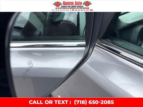 Used 2017 Toyota RAV4 XLE AWD/4WD image 34