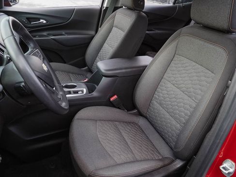 Used 2020 Chevrolet Equinox LT image 24