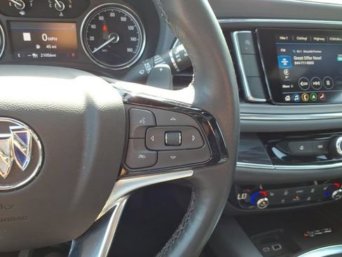 Used 2024 Buick Enclave Essence w/ Experience Buick Package FWD image 33