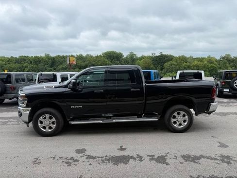 Used 2026 RAM 2500 Big Horn AWD/4WD image 6
