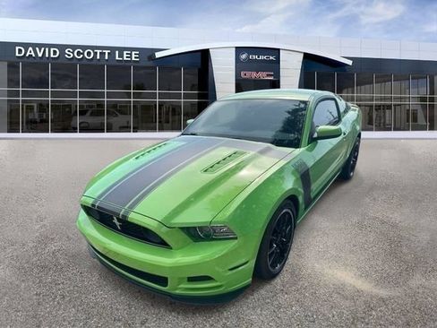 Used 2013 Ford Mustang Boss 302 w/ Boss 302 Accessory Pkg RWD image 3
