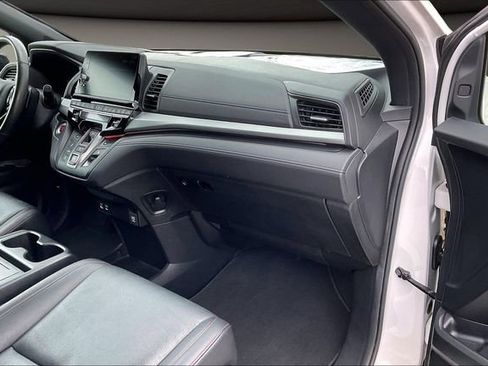 Used 2025 Honda Odyssey Sport-L image 15