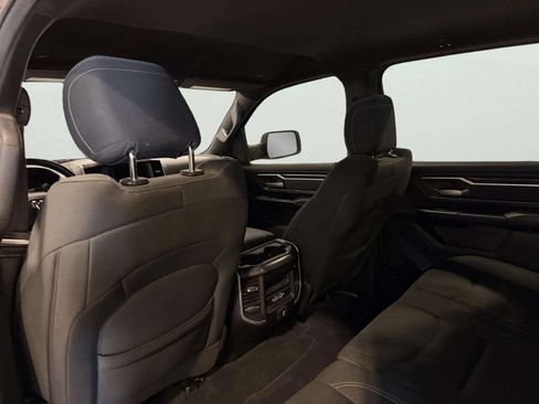 Used 2019 RAM 1500 Big Horn AWD/4WD image 18