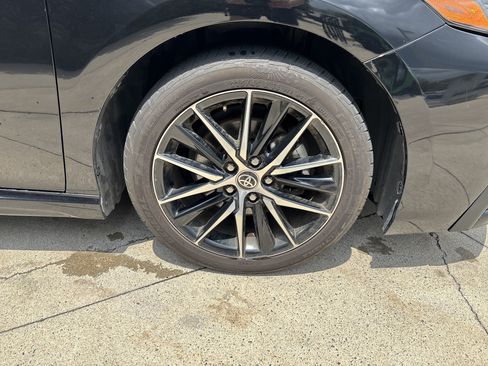 Used 2023 Toyota Camry SE FWD image 35