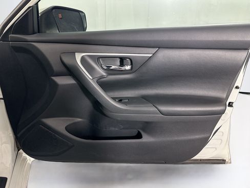 Used 2017 Nissan Altima 2.5 S w/ Power Driver Seat Package FWD image 29